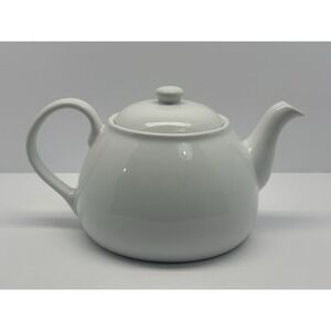 White Porcelain Tea Pot